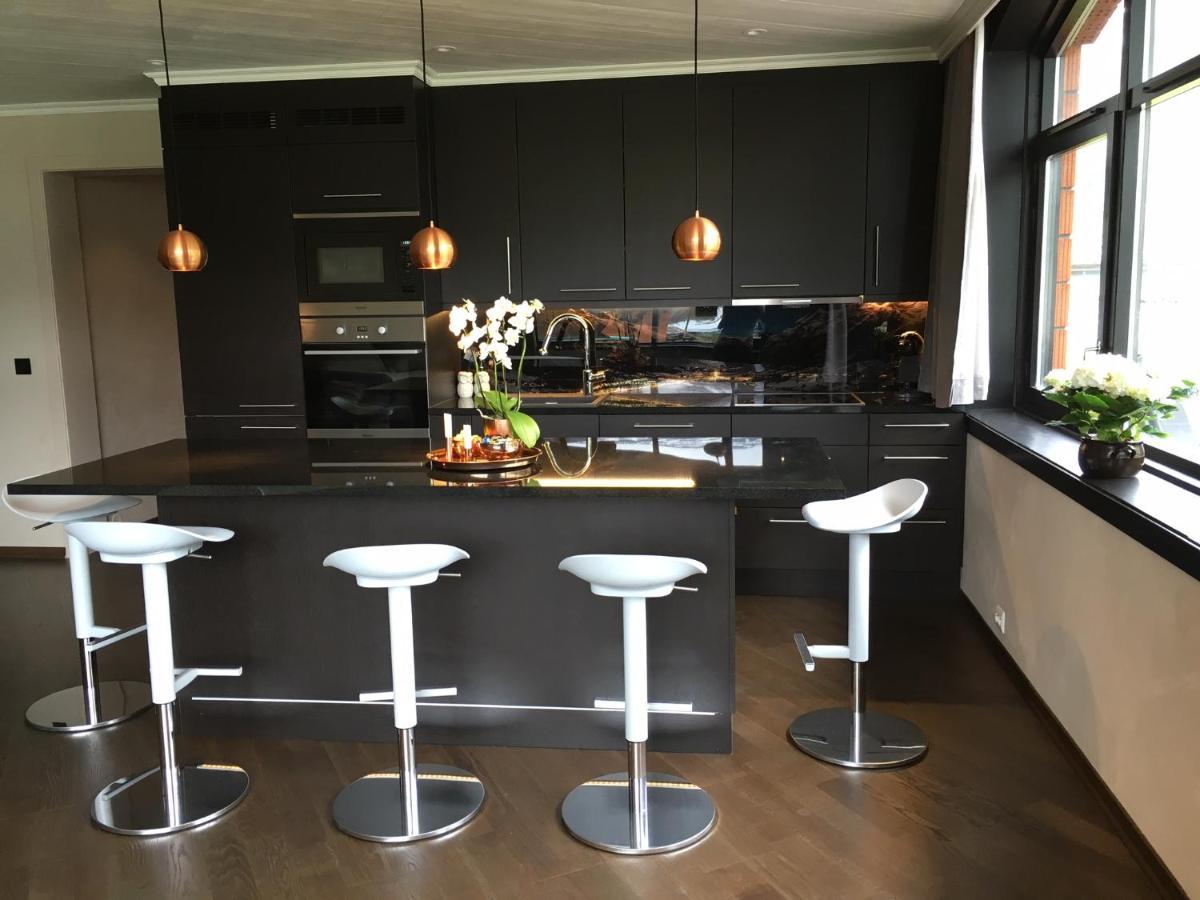 Appartement 1 *